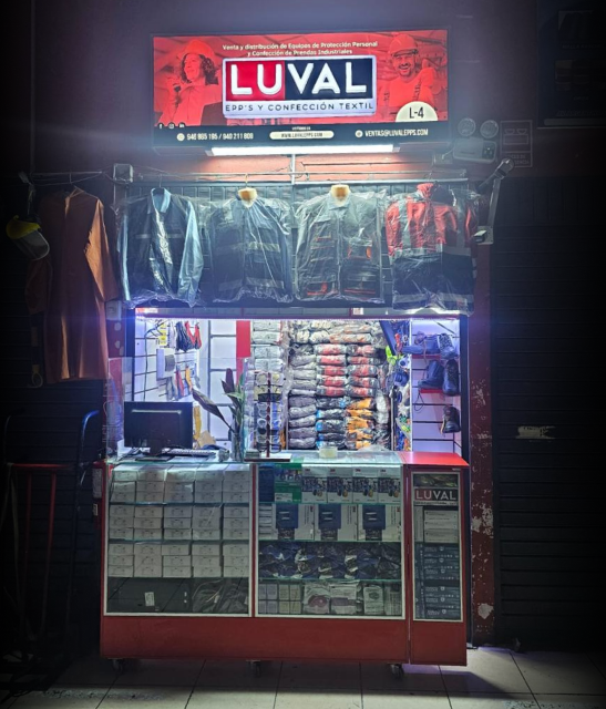 Tienda LUVAL en el centro comercial Acoprom, Av. Argentina 523